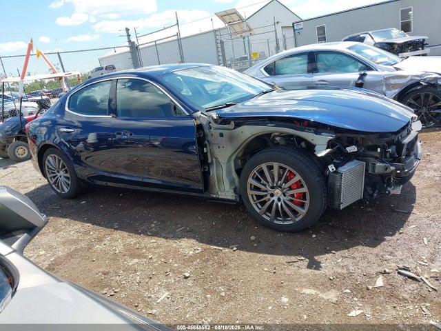 2023 Maserati Ghibli Modena Q4 მანქანა იყიდება აუქციონზე, vin: ZAM57YTM9PX418701, აუქციონის ნომერი: 45848562