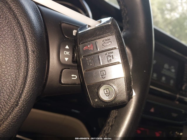 2017 Kia Sedona Ex მანქანა იყიდება აუქციონზე, vin: KNDMC5C16H6263189, აუქციონის ნომერი: 45848576