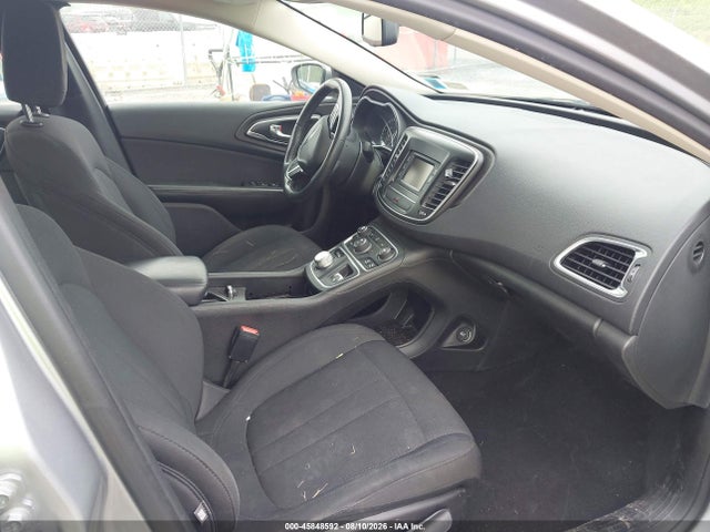 Продажа на аукционе авто 2016 Chrysler 200 Limited, vin: 1C3CCCAB4GN100951, номер лота: 45848592