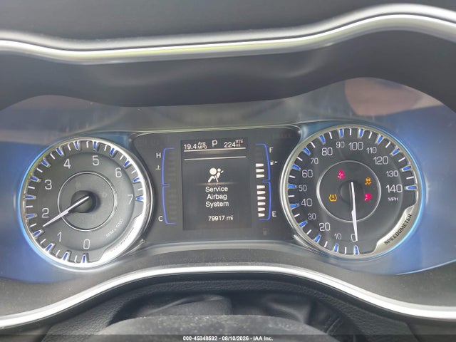 Продажа на аукционе авто 2016 Chrysler 200 Limited, vin: 1C3CCCAB4GN100951, номер лота: 45848592