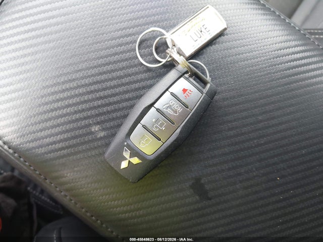 Продаж на аукціоні авто 2022 Mitsubishi Outlander, vin: JA4J3UA87NZ027426, номер лоту: 45848623