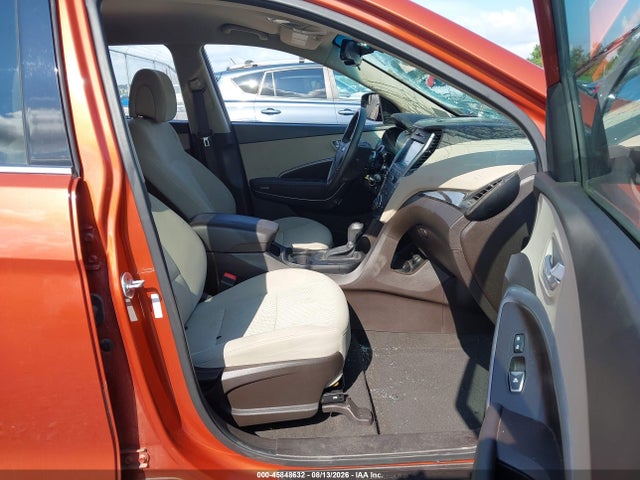 Продажа на аукционе авто 2017 Hyundai Santa Fe Sport 2.4l, vin: 5XYZUDLB3HG384412, номер лота: 45848632