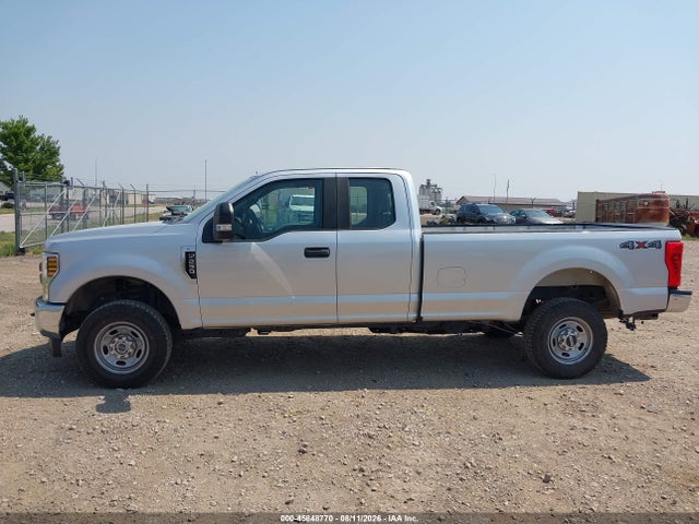 Продажа на аукционе авто 2018 Ford F-250 Xl, vin: 1FT7X2B64JEC83949, номер лота: 45848770