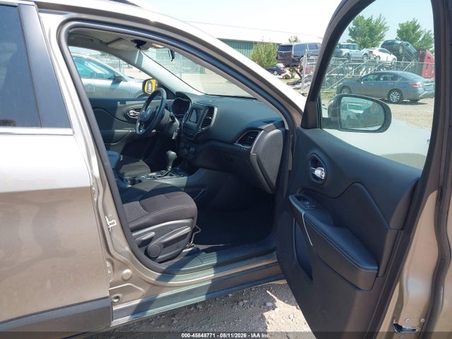 Продаж на аукціоні авто 2019 Jeep Cherokee Latitude 4x4, vin: 1C4PJMCB6KD440431, номер лоту: 45848771
