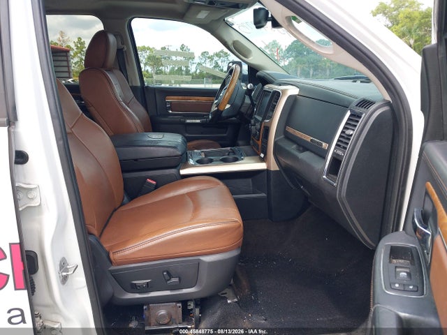 45848775 :رقم المزاد ، 3C6UR5LL8GG160375 vin ، 2016 Ram 2500 Laramie Longhorn مزاد بيع