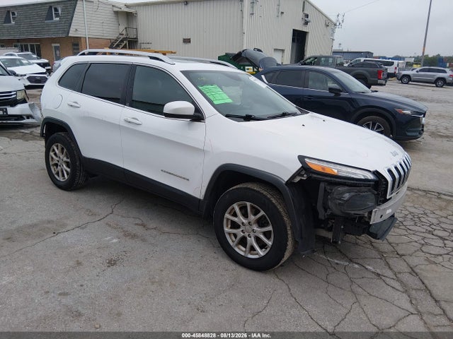 45848828 :رقم المزاد ، 1C4PJMLB9JD619142 vin ، 2018 Jeep Cherokee Latitude Plus 4x4 مزاد بيع