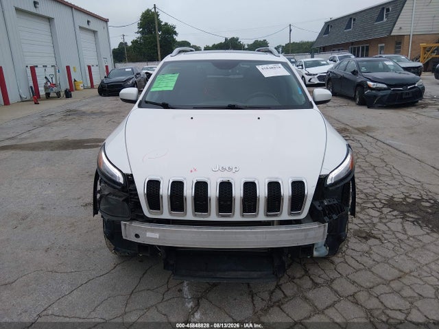 45848828 :رقم المزاد ، 1C4PJMLB9JD619142 vin ، 2018 Jeep Cherokee Latitude Plus 4x4 مزاد بيع
