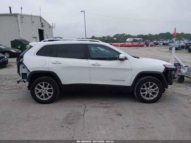 45848828 :رقم المزاد ، 1C4PJMLB9JD619142 vin ، 2018 Jeep Cherokee Latitude Plus 4x4 مزاد بيع