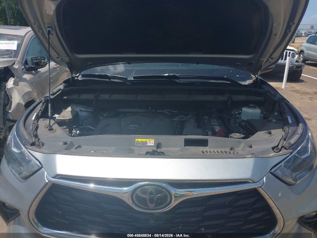 Toyota Highlander Platinum 2021 5TDFZRAH2MS060728 Image 10