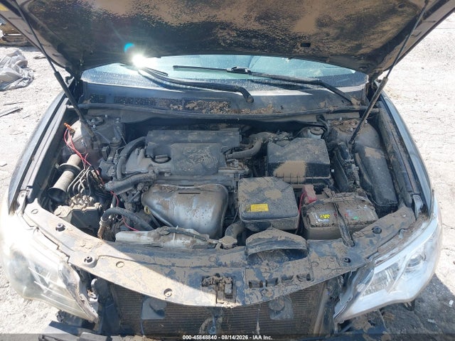 45848840 :رقم المزاد ، 4T1BF1FK8EU332365 vin ، 2014 Toyota Camry Se مزاد بيع