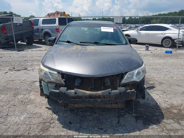 45848840 :رقم المزاد ، 4T1BF1FK8EU332365 vin ، 2014 Toyota Camry Se مزاد بيع