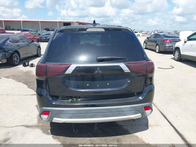 Mitsubishi Outlander Se 2018 JA4AD3A34JJ004061 Image 16