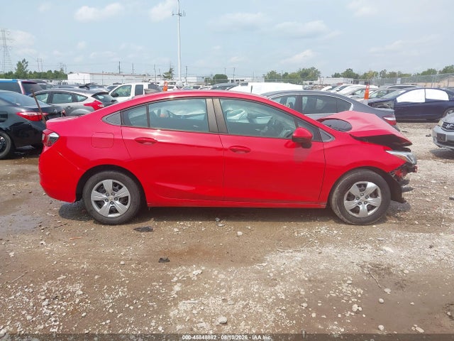 Продажа на аукционе авто 2018 Chevrolet Cruze Ls Auto, vin: 1G1BC5SM1J7175923, номер лота: 45848882