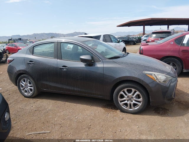 3MYDLBYV7HY159654 Toyota YARIS IA