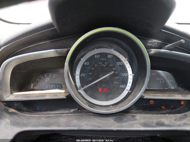 3MYDLBYV7HY159654 Toyota YARIS IA