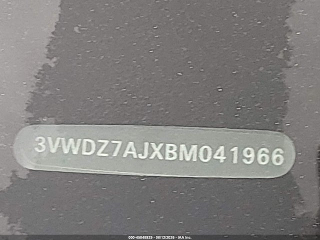 45848929 :رقم المزاد ، 3VWDZ7AJXBM041966 vin ، 2011 Volkswagen Jetta 2.5l Se مزاد بيع