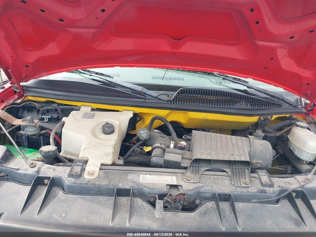 45848944 :رقم المزاد ، 1GDHG31U251910196 vin ، 2005 Gmc Savana Cutaway Standard مزاد بيع