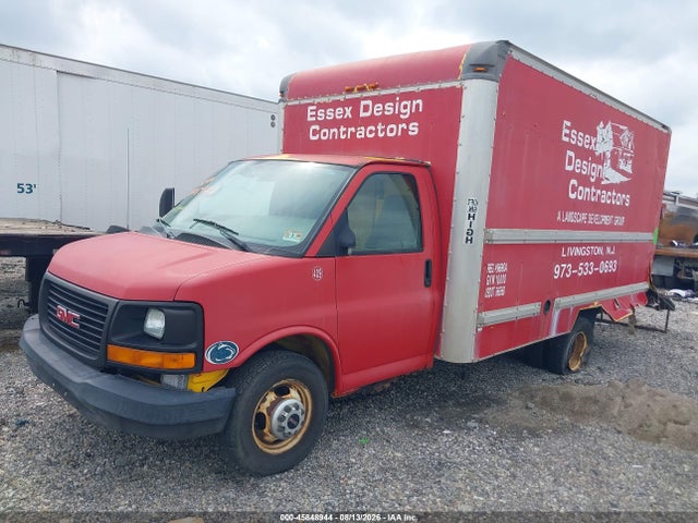 45848944 :رقم المزاد ، 1GDHG31U251910196 vin ، 2005 Gmc Savana Cutaway Standard مزاد بيع