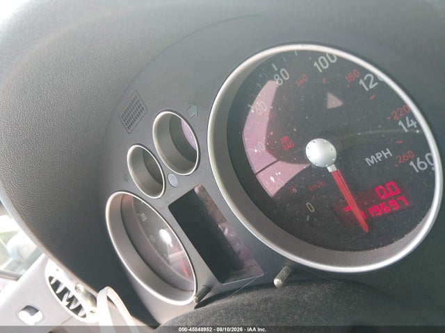 45848952 :رقم المزاد ، TRUTC28N441005966 vin ، 2004 Audi Tt 1.8l مزاد بيع