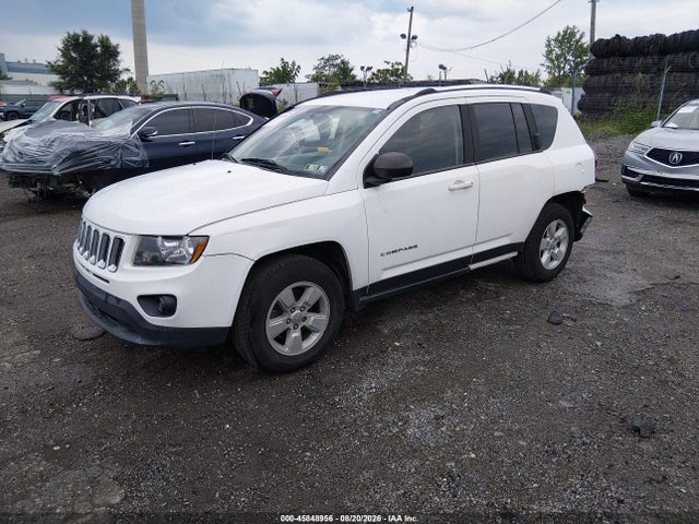 Jeep Compass Sport 2014 1C4NJCBA6ED692078 Image 2