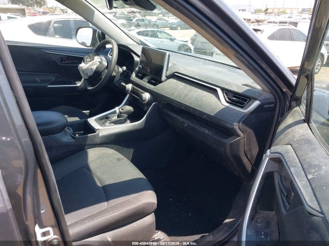 Toyota RAV4 LE 2024 2T3F1RFV5RW477143 Image 5