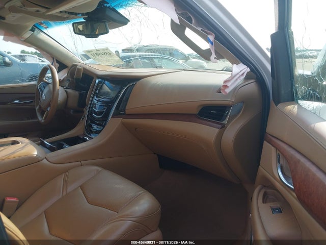 45849031 :رقم المزاد ، 1GYS4DKJ1GR345015 vin ، 2016 Cadillac Escalade Platinum مزاد بيع