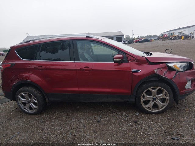 45849046 :رقم المزاد ، 1FMCU9J99HUB58839 vin ، 2017 Ford Escape Titanium مزاد بيع