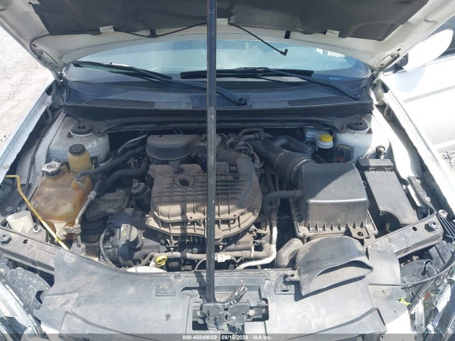 45849050 :رقم المزاد ، 1C3CCBHG8CN305758 vin ، 2012 Chrysler 200 S مزاد بيع