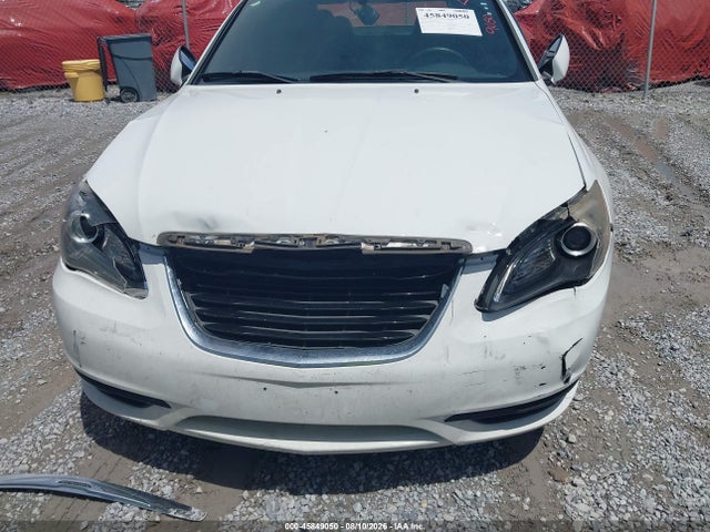 45849050 :رقم المزاد ، 1C3CCBHG8CN305758 vin ، 2012 Chrysler 200 S مزاد بيع