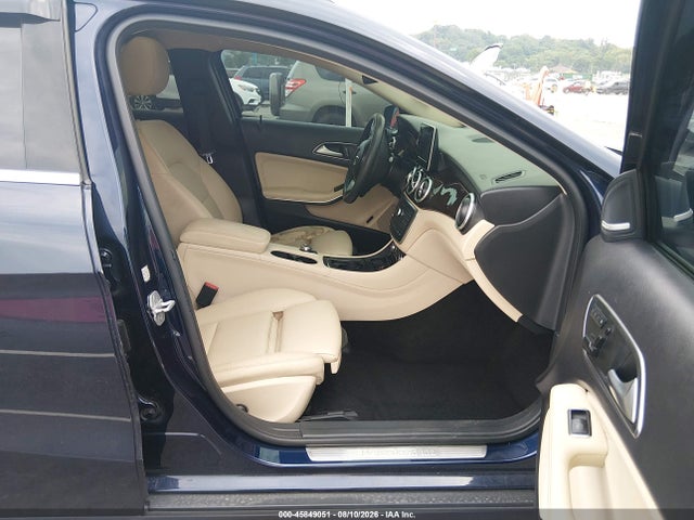 45849051 :رقم المزاد ، WDCTG4GB2HJ350771 vin ، 2017 Mercedes-benz Gla 250 4matic مزاد بيع