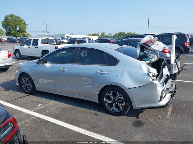 45849151 :رقم المزاد ، 3KPF24AD3KE096570 vin ، 2019 Kia Forte Lxs مزاد بيع