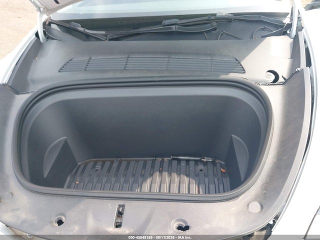 Продажа на аукционе авто 2023 Tesla Model Y Awd/long Range Dual Motor All-wheel Drive, vin: 7SAYGAEE1PF792134, номер лота: 45849159
