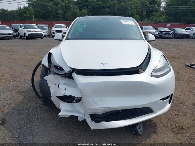 Продажа на аукционе авто 2023 Tesla Model Y Awd/long Range Dual Motor All-wheel Drive, vin: 7SAYGAEE1PF792134, номер лота: 45849159