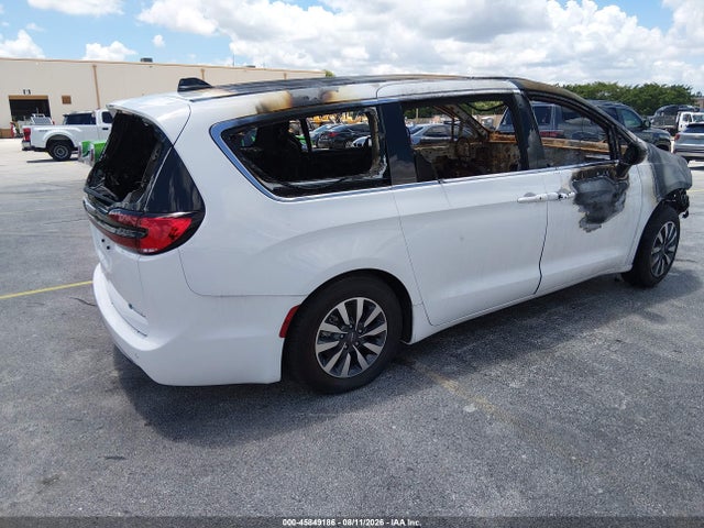 Продажа на аукционе авто 2024 Chrysler Pacifica Hybrid Select, vin: 2C4RC1S77RR118208, номер лота: 45849186