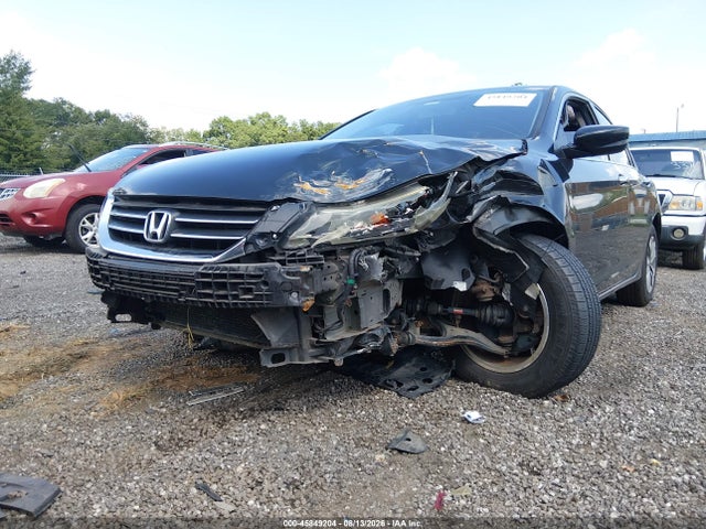 Продажа на аукционе авто 2015 Honda Accord Lx, vin: 1HGCR2F39FA164870, номер лота: 45849204