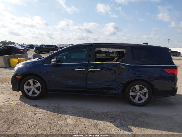 Продажа на аукционе авто 2018 Honda Odyssey Ex, vin: 5FNRL6H58JB070625, номер лота: 45849220