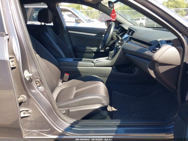 45849243 :رقم المزاد ، 2HGFC2F8XLH597685 vin ، 2020 Honda Civic Sport مزاد بيع