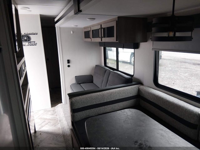 Продажа на аукционе авто 2023 Forest River Puma Palomina 31ft Bumper Pull, vin: 4X4TPUG23PP098539, номер лота: 45849284