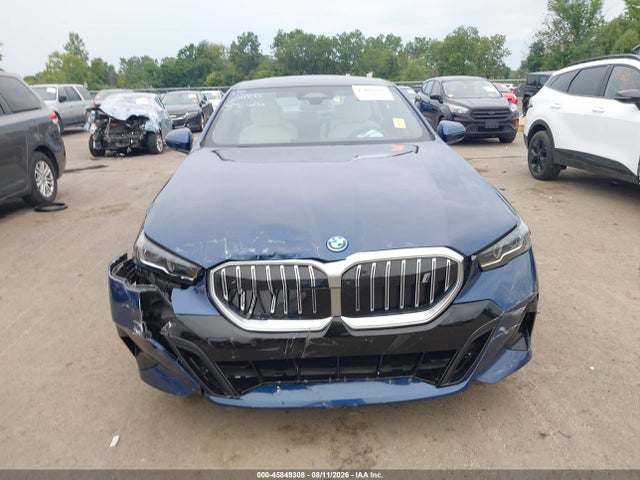 2025 Bmw I5 Xdrive40 მანქანა იყიდება აუქციონზე, vin: WBY13HG0XSCT68668, აუქციონის ნომერი: 45849308