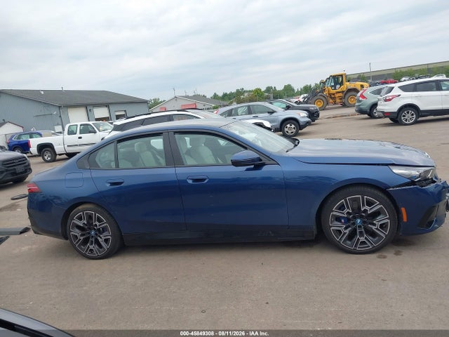 2025 Bmw I5 Xdrive40 მანქანა იყიდება აუქციონზე, vin: WBY13HG0XSCT68668, აუქციონის ნომერი: 45849308