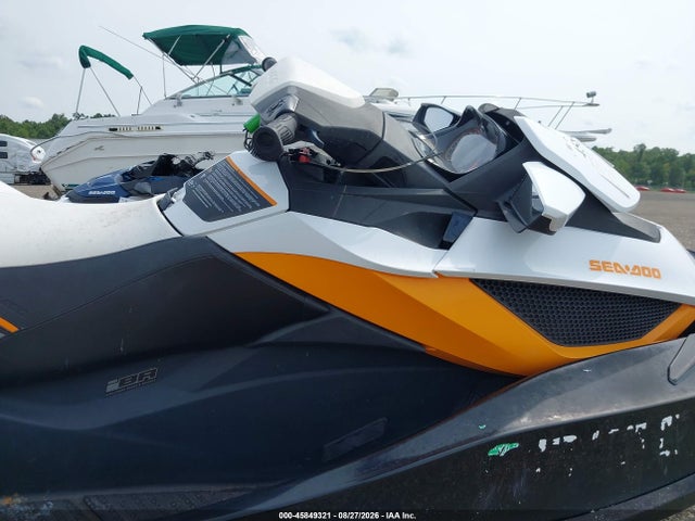Aukcja sprzedaży 2012 Seadoo Rxt, vin: YDV05658L112, numer aukcji: 45849321