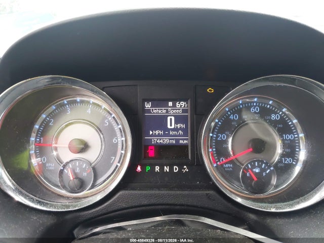 45849326 :رقم المزاد ، 2C4RC1BG7FR753733 vin ، 2015 Chrysler Town & Country Touring مزاد بيع