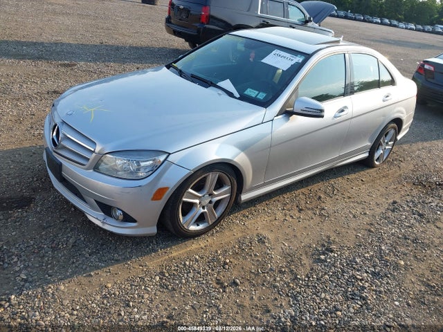 45849339 :رقم المزاد ، WDDGF8BB2AR106415 vin ، 2010 Mercedes-benz C 300 Luxury 4matic/sport 4matic مزاد بيع