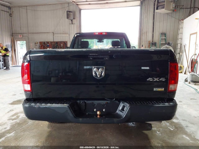 Продажа на аукционе авто 2017 Ram 1500 Tradesman  4x4 8' Box, vin: 3C6JR7DG0HG765296, номер лота: 45849429