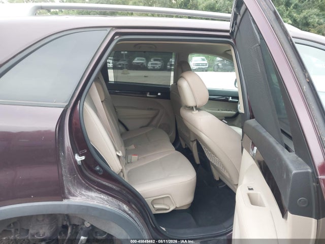2014 Kia Sorento Lx მანქანა იყიდება აუქციონზე, vin: 5XYKTCA66EG497383, აუქციონის ნომერი: 45849462