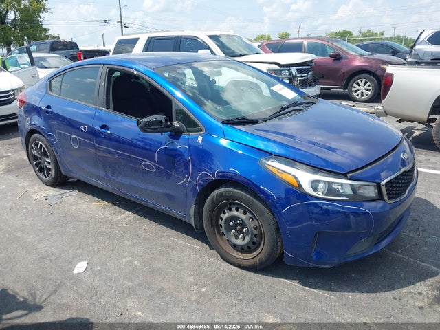 45849486 :رقم المزاد ، 3KPFK4A70HE094326 vin ، 2017 Kia Forte Lx مزاد بيع