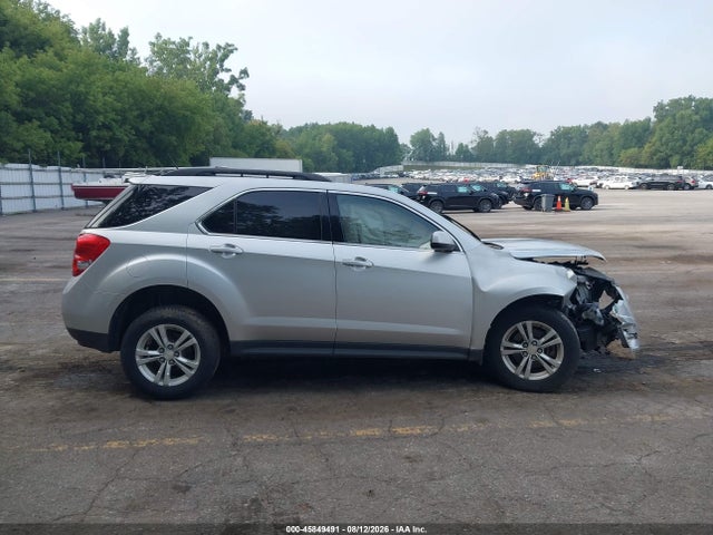 Продажа на аукционе авто 2015 Chevrolet Equinox Lt, vin: 2GNFLFEKXF6150946, номер лота: 45849491