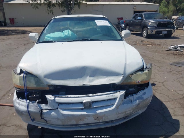 2001 Honda Accord 2.3 Lx მანქანა იყიდება აუქციონზე, vin: 3HGCG66501G710075, აუქციონის ნომერი: 45849518