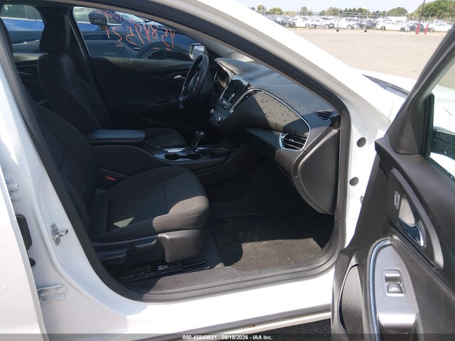 1G1ZD5ST0JF278730 Chevrolet MALIBU LT