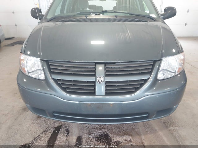 45849523 :رقم المزاد ، 1D4GP24R95B396684 vin ، 2005 Dodge Grand Caravan Se مزاد بيع